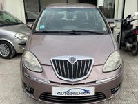 Usata Lancia Musa 95 CV (69 kW) 2008 Beige Monovolume