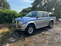 Usata Mitsubishi L200 77 CV (56 kW) 2006 Bluazzurro Pick-up