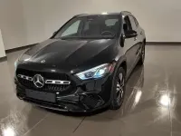 Käytetty Mercedes GLA200 Advanced Plus 150 HP (110 kW) 2024 Musta Katumaasturi