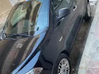Usata Lancia Ypsilon 95 CV (69 kW) 2016 Nero Utilitaria