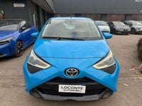 Usata Toyota Aygo Cool 72 CV (52 kW) 2019 Blu/azzurro Utilitaria