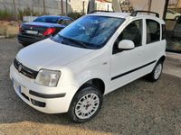 Usata Fiat Panda 4x4 Climbing 74 CV (54 kW) 2011 Bianco Utilitaria