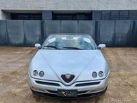 Begagnad Alfa Romeo Spider 150 HK (110 kW) 1997 Vit Cab