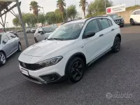 Usata Fiat Tipo Cross 131 CV (96 kW) 2021 Bianco Berlina