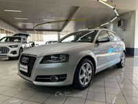 Usata Audi A3 Attraction 105 CV (77 kW) 2012 Argento Utilitaria