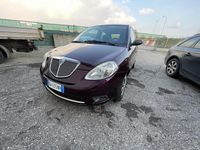 Usata Lancia Ypsilon 60 CV (44 kW) 2009 Viola Utilitaria