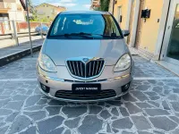 Usata Lancia Musa Gold 95 CV (69 kW) 2011 Marrone Monovolume