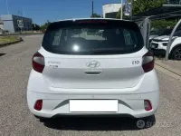 Usata Hyundai i10 67 CV (49 kW) 2024 Bianco Utilitaria
