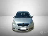 Usata Opel Agila 65 CV (47 kW) 2008 Grigio Utilitaria