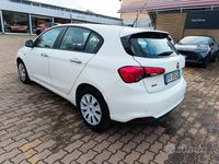 Occasion Fiat Tipo Easy 95 ch (69 kW) 2017 Blanc Berline