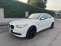 Usata BMW 530 244 CV (179 kW) 2012 Bianco Berlina