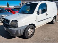 Usata Fiat Doblò 103 CV (75 kW) 2004 Bianco Monovolume