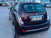 Usata Lancia Ypsilon 70 CV (51 kW) 2011 Marrone Utilitaria
