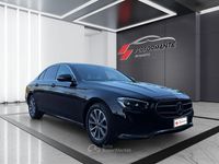 Usata Mercedes E200 Business 160 CV (117 kW) 2021 Nero Berlina