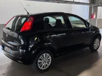 Usata Fiat Grande Punto Dynamic 77 CV (56 kW) 2009 Nero Utilitaria