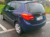 Usado Opel Meriva 110 CV (80 kW) 2013 Azul Monovolumen