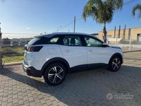 Usata Peugeot 3008 Business-Line 131 CV (96 kW) 2019 Bianco SUV