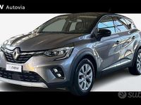 Usata Renault Captur Intens 100 CV (73 kW) 2022 Grigio scuro SUV