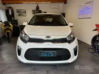 Usata Kia Picanto Active 65 CV (47 kW) 2018 Bianco Utilitaria