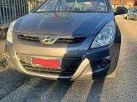 Usata Hyundai i20 67 CV (49 kW) 2011 Grigio Utilitaria