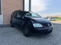 Usata VW Touran Trendline 105 CV (77 kW) 2006 Nero Monovolume