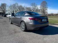 Usata Alfa Romeo Giulia Business 180 CV (132 kW) 2017 Grigio Berlina