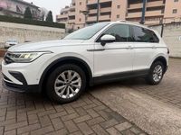 Usata VW Tiguan Life 150 CV (110 kW) 2020 Bianco SUV
