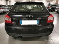 Usata Audi S3 Ambiente 209 CV (153 kW) 2001 Nero Utilitaria
