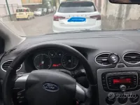 Usata Ford Focus 90 CV (66 kW) 2007 Bianco Station wagon
