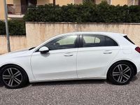Usata Mercedes A180 116 CV (85 kW) 2019 Bianco Berlina