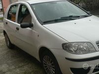 Usata Fiat Punto 77 CV (56 kW) 2009 Bianco Utilitaria