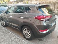 Usata Hyundai Tucson 141 CV (103 kW) 2017 Marrone SUV