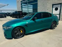 Usata Alfa Romeo Giulia Quadrifoglio 510 CV (375 kW) 2022 Tristrato verde montreal Berlina