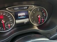 Usata Mercedes B180 109 CV (80 kW) 2017 Argento Monovolume