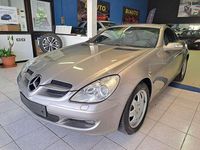 Usata Mercedes SLK200 163 CV (119 kW) 2007 Grigio Cabrio