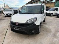 Usata Fiat Doblò 95 CV (69 kW) 2019 Bianco Monovolume