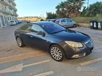 Usata Opel Insignia 160 CV (117 kW) 2009 Blu Berlina