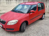 Usata Skoda Roomster 85 CV (62 kW) 2009 Rosso Monovolume