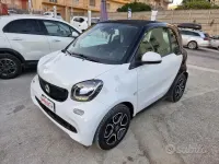 Usata Smart ForTwo Electric Drive 41 kW (56 CV) 2018 Bianco Utilitaria