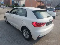 Usata Audi A1 95 CV (69 kW) 2022 Bianco pastello SUV