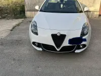 Usata Alfa Romeo Giulietta 120 CV (88 kW) 2019 Bianco Utilitaria