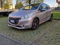 Usata Peugeot 208 Allure 114 CV (83 kW) 2013 Utilitaria