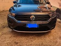 Usata VW T-Roc Advance 150 CV (110 kW) 2018 Grigio SUV