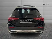 Usata Mercedes C220 Premium Plus 197 CV (144 kW) 2024 Nero Station wagon