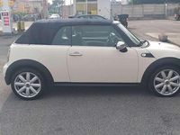 Usata Mini Cooper S Cabriolet 174 CV (127 kW) 2009 Bianco panna Cabrio