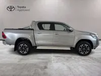 Usata Toyota HiLux Executive 204 CV (150 kW) 2024 Grigio Pick-up