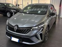 Usata Renault Clio V Techno 91 CV (66 kW) 2025 Grigio Berlina