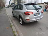 Käytetty Renault Koleos Dynamique 150 HP (110 kW) 2012 Harmaa Katumaasturi