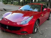 Usata Ferrari FF 659 CV (484 kW) 2012 Rosso Station wagon