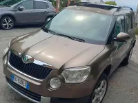 Usata Skoda Yeti Active 105 CV (77 kW) 2011 Beige SUV